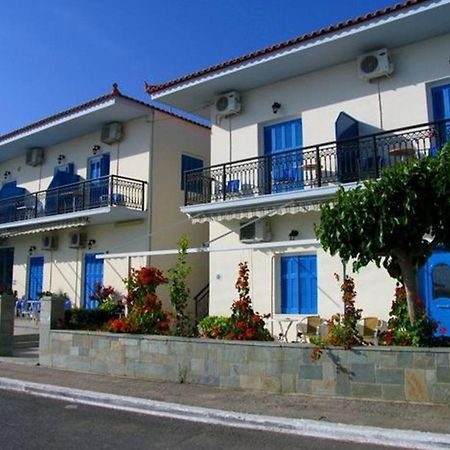 Apollon Hotel Tirós Exteriör bild